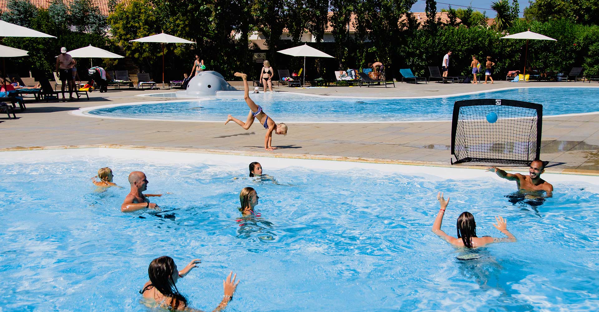 waterpolo au camping en corse