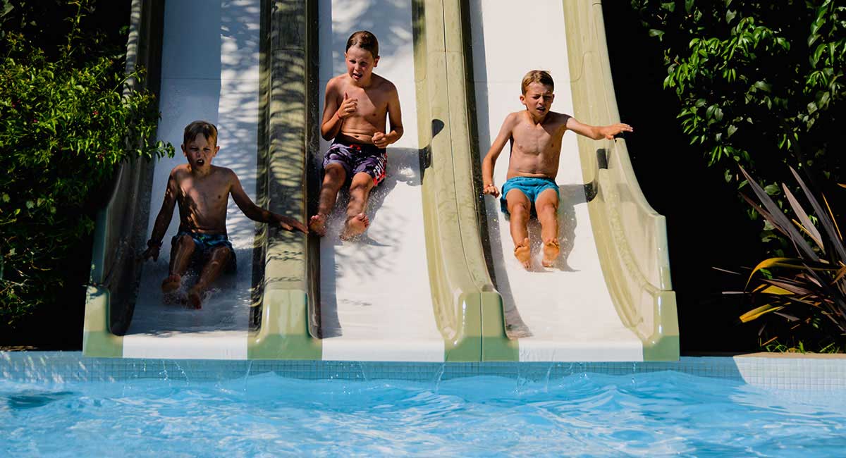 parc aquatique pour enfant en village vacances corse