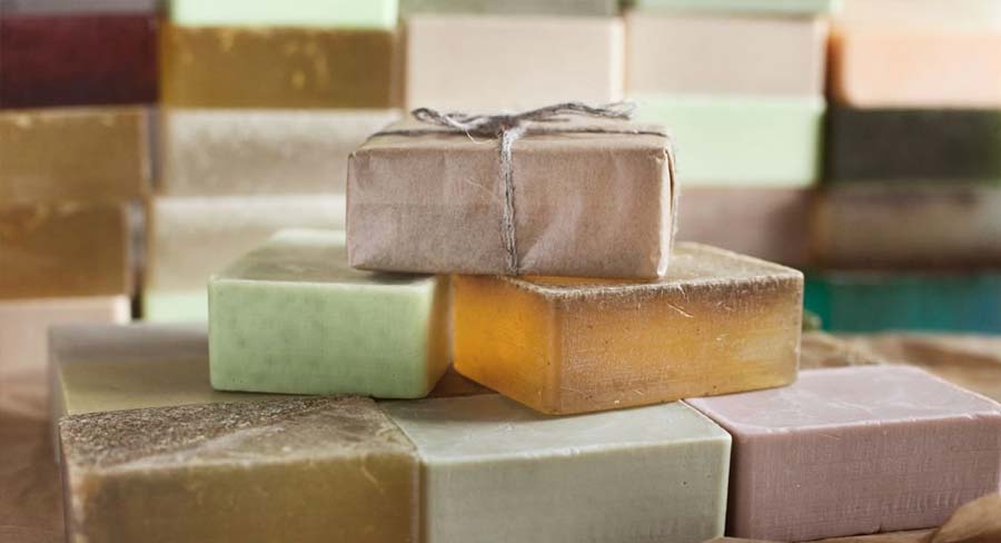 Handmade Corsican soaps, souvenirs of the Costa Verde